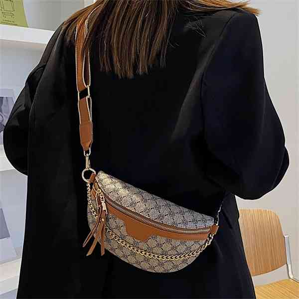 

Purse small women's New Street waist chain cross over dumpling Bag Signature versatile chest bag, Brown