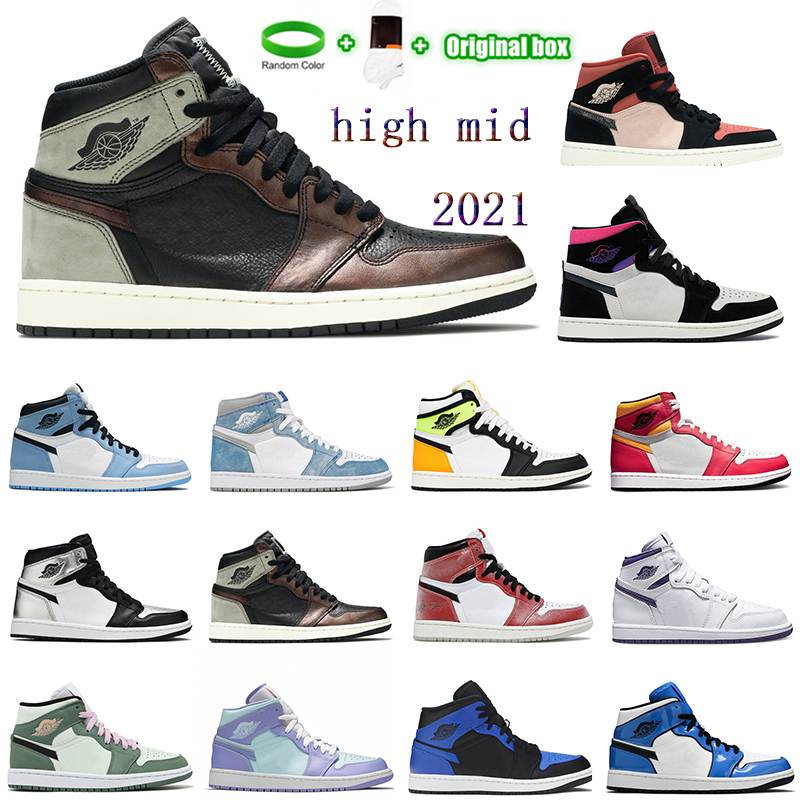 

Mens 1 high OG basketball shoes 1s University Blue silver royal toe black metallic gold mid smoke grey UNC Patent men women Sneakers trainers, I need look other product