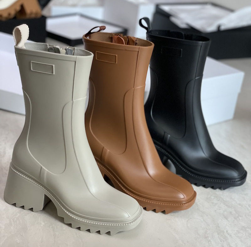 

Women Betty Beeled Boots Rainboots High Heel Waterproof Designer Boot PVC Rubber Rain Water Shoes Knee High New Design NO327, Sock