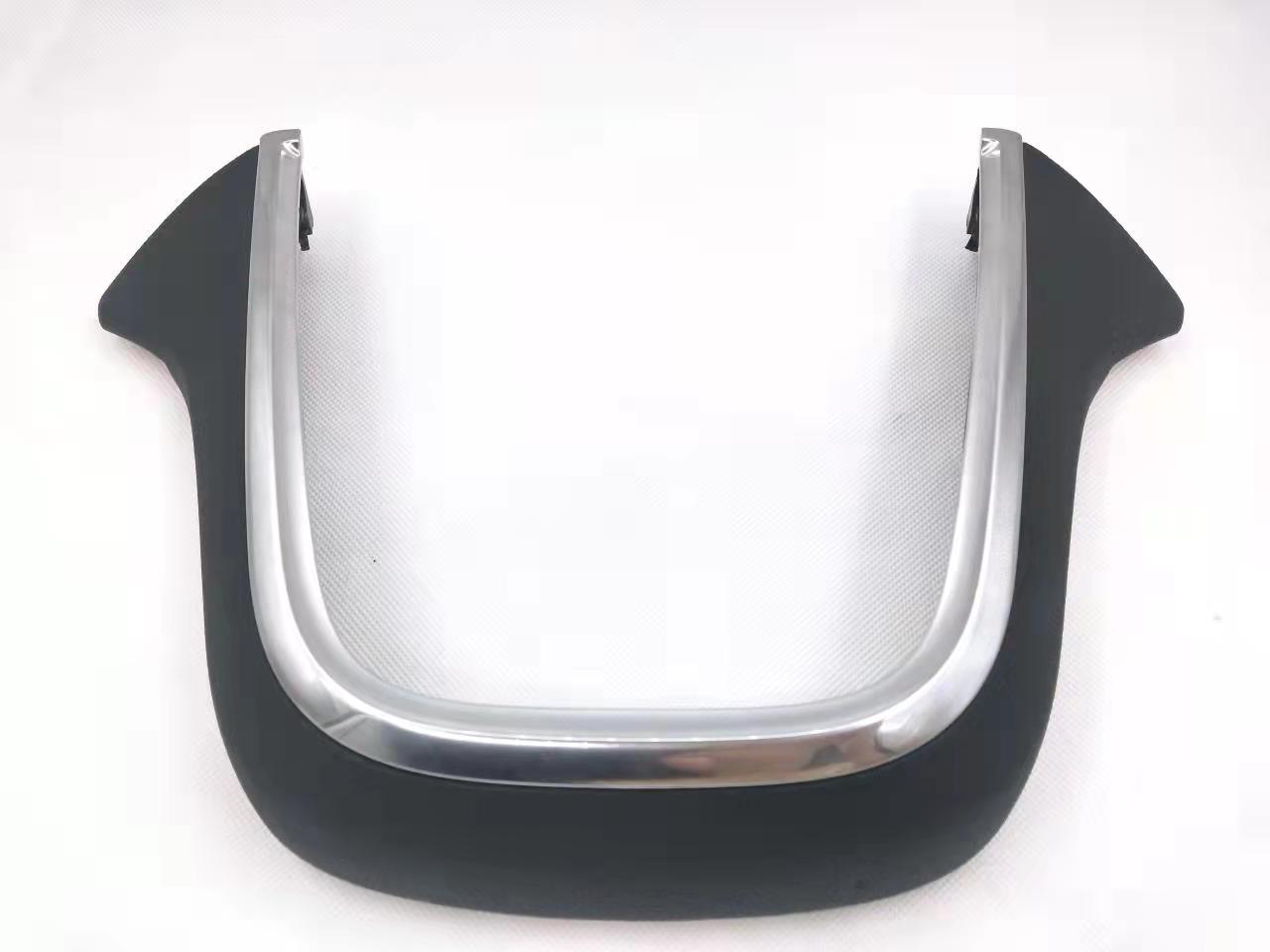 

For Buick Encore 13 14 15 16 Instrument Panel Center Molding Cover No Wires