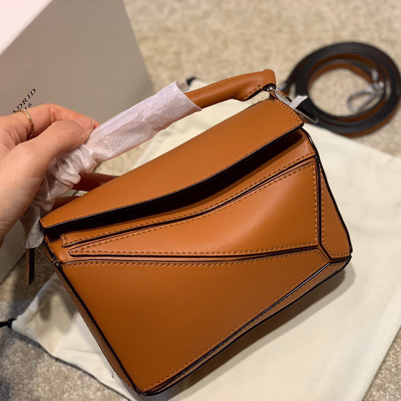 

brand puzzle geometry package litchi grain small single shoulder his pillow Boston senior feeling restoring ancient ways leather handbag, Box