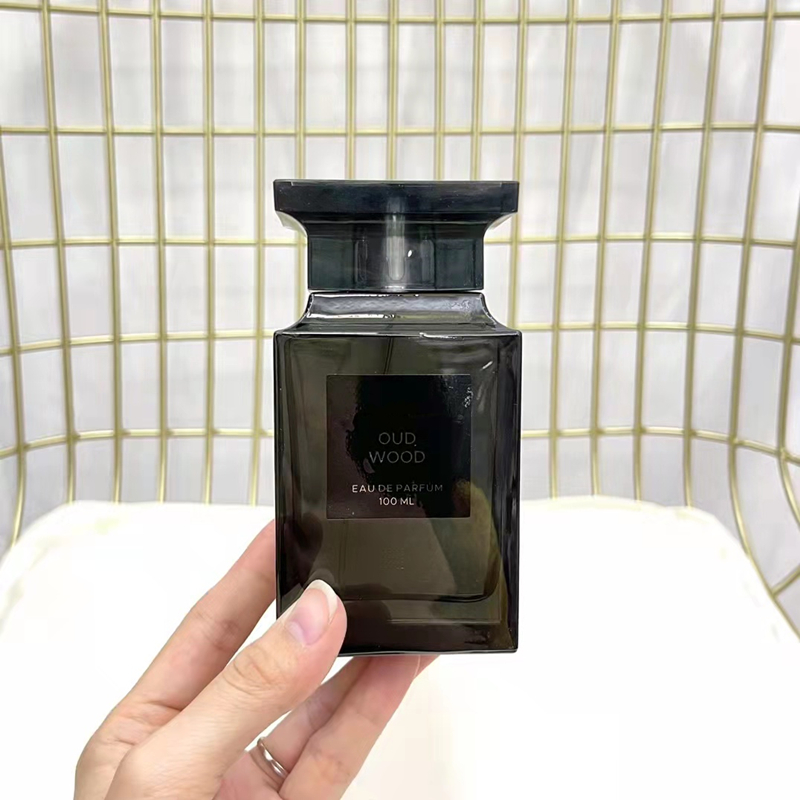 

High-End Men women perfume 100ML oud wood Eau de Parfum refreshing fresh elegant characteristic fragrance lasting free delivery