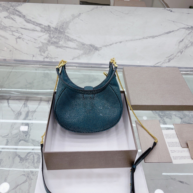 

women Snakehead Axillary Bag handbags crossbody bags small tote wallets fashion handbag purse High quality Classic scale shoulder bag, Just a box