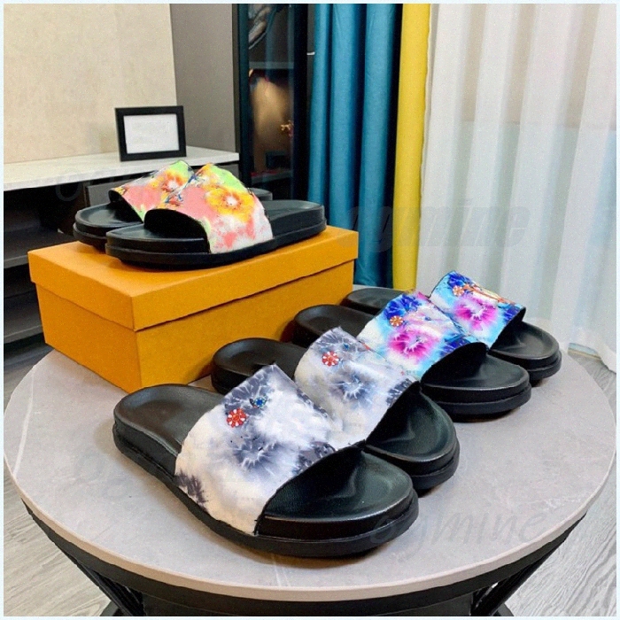 

Fashion Old flower rubber Slipper Flexible outsole waterfront Mule anatomic insock brown Black White Slide Classic Sandals Flip flops sliders #TbDY#, Hello