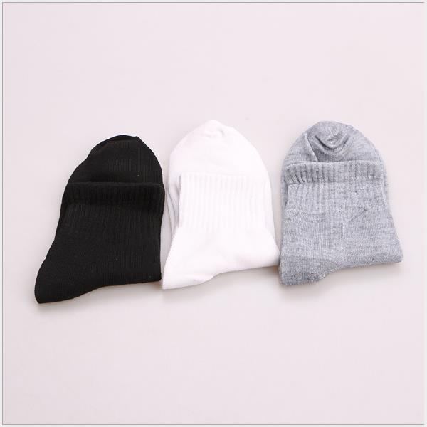 

Men's and women's sports socks solid color cotton classic business casual, Black