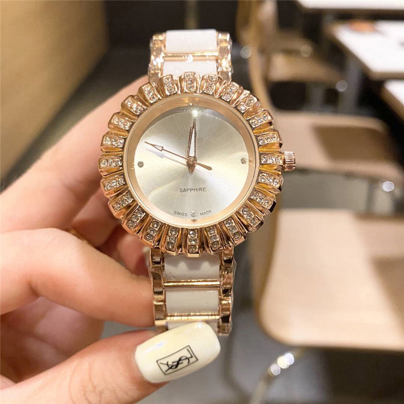 

Brand Watches Women Girl Crystal Flower Style Metal Steel Band Quartz Wrist Watch CHA23, Black