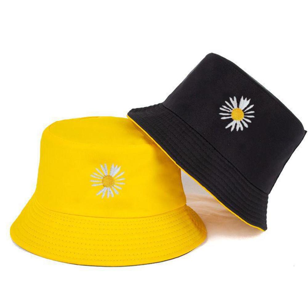 

Children's Fisherman's hat Korean student's with daisy on both sides, Yellow