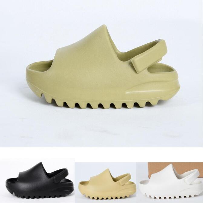 

2021 fashion Summer Children shoes boy girl youth kid Slide Desert Sand Beach slipper foam runner sandal, Black;red