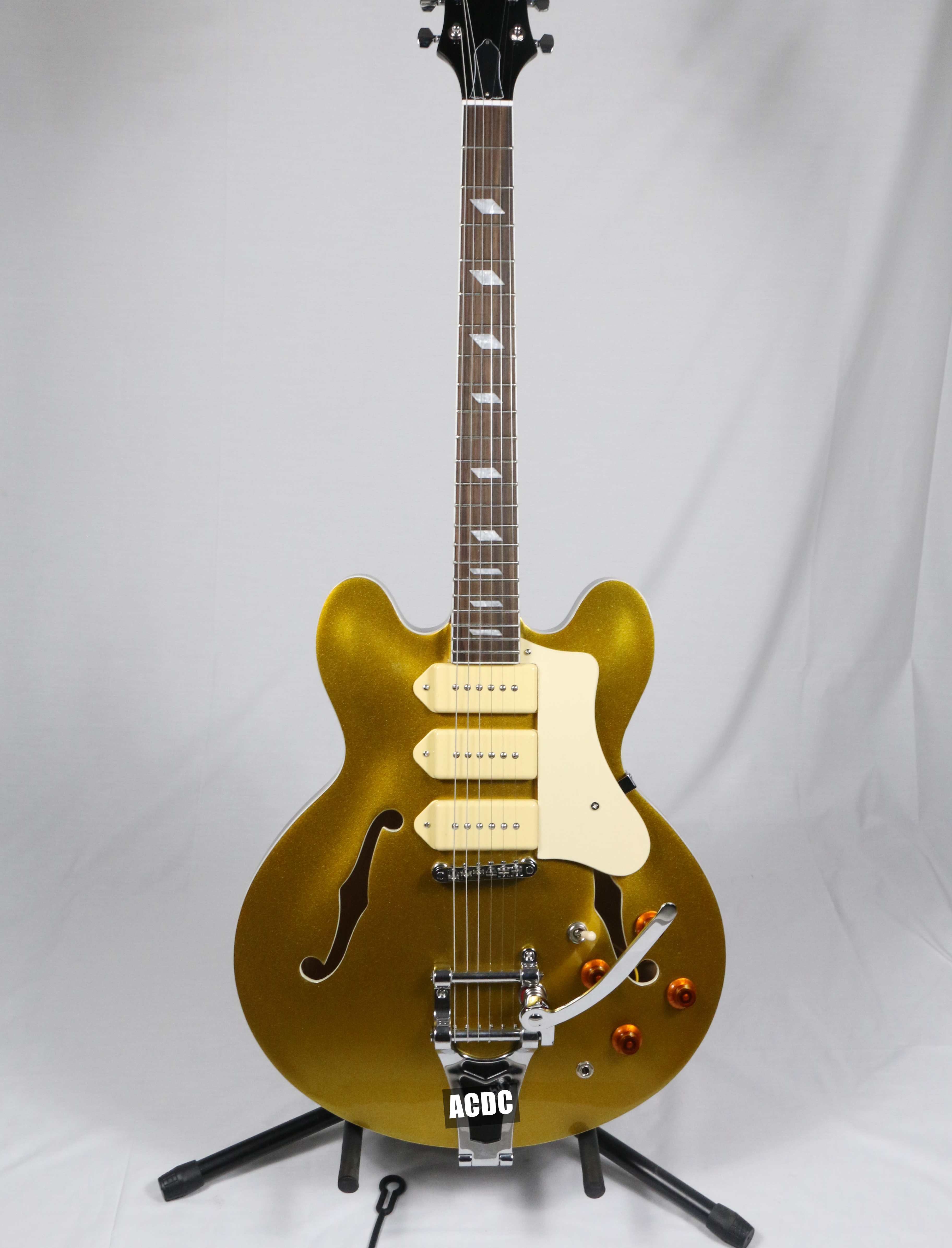 

John Lennon Casino Gold Top Jazz Electric Guitar Semi Hollow Body, Double F Holes, Bigs Tremolo Tailpiece, White P90 Pickups