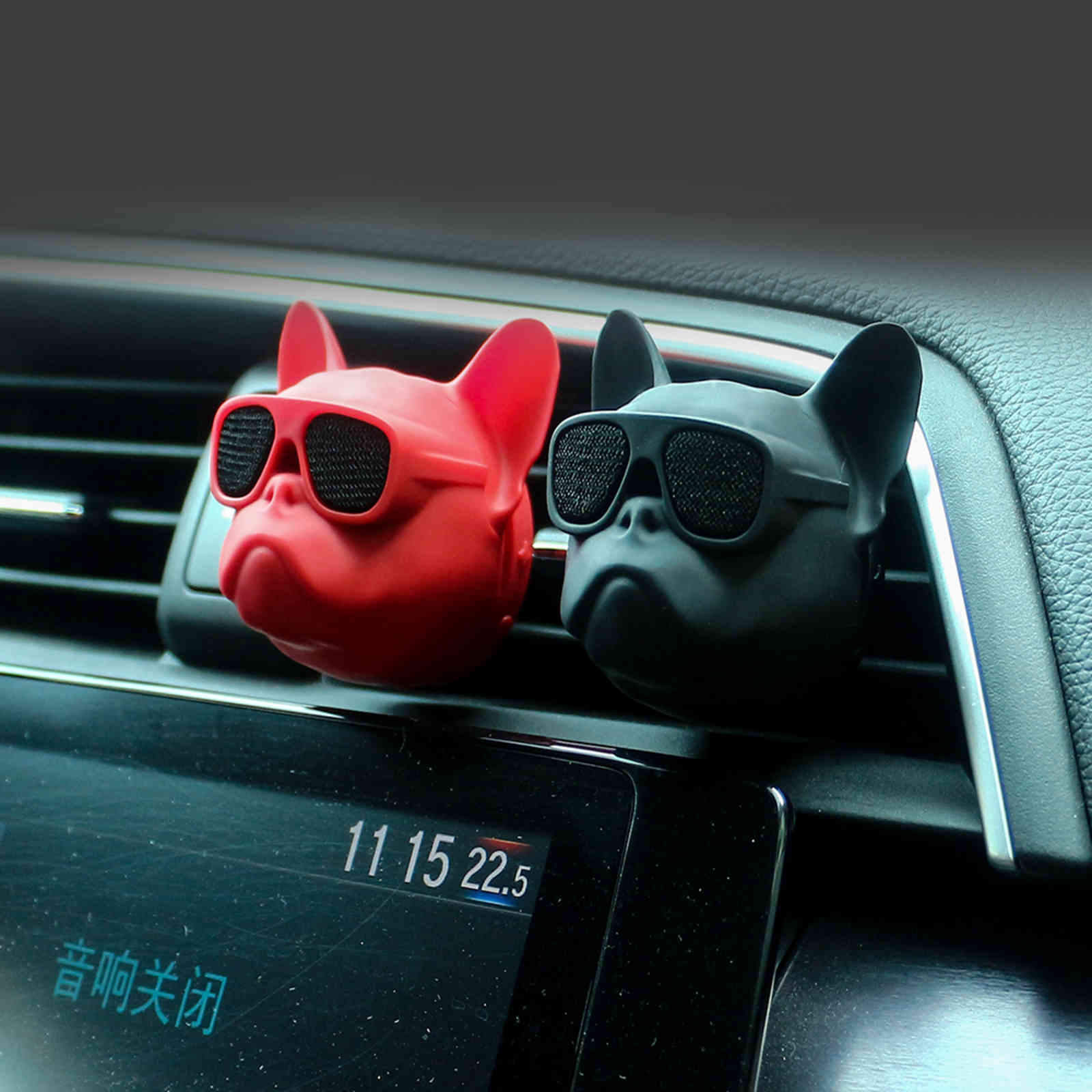 

New Creative Bulldog Freshner Scent Perfume Fragrance Clip Auto Vent Air Freshener Ornament Car Decoration