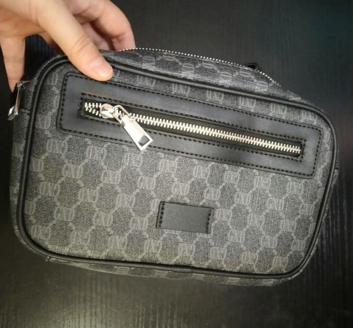 

Factory wholesale men bag outdoor sports and leisure printing messenger handbag street trend plaid shoulder bags simple wild striped purses Fashion Backpack, Black3-3082(boutique box)