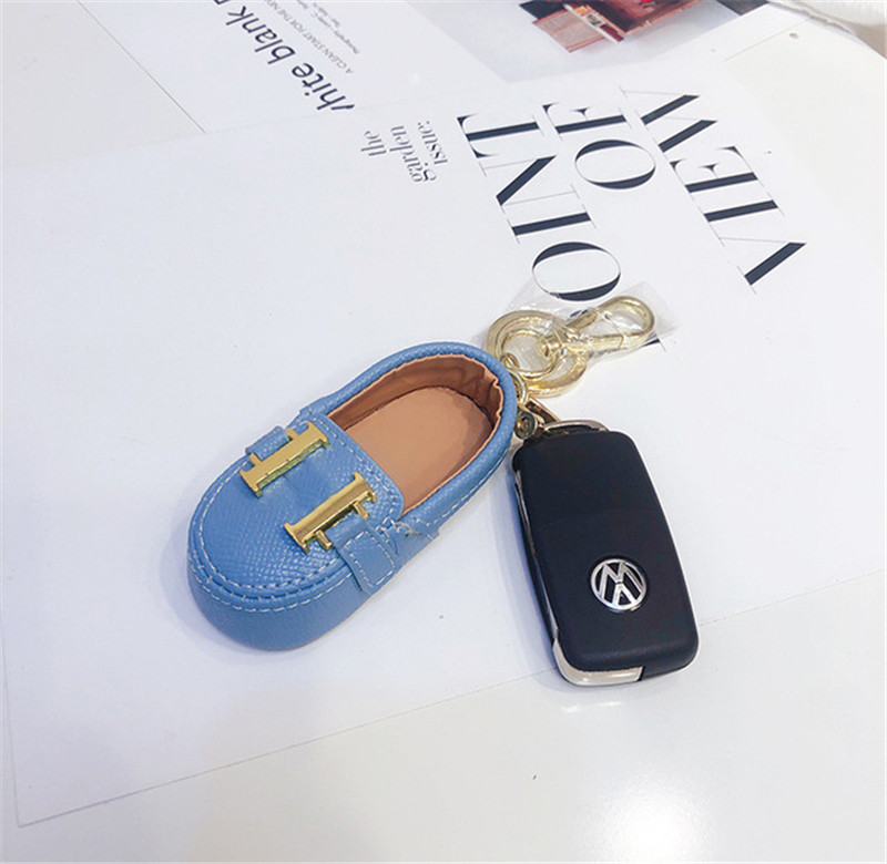 

Trendy Leather Shoes Keychain Mini Designer Car Key Buckle Rings Metal Letter Keys Chain Couple Pendant Keychains Gift
