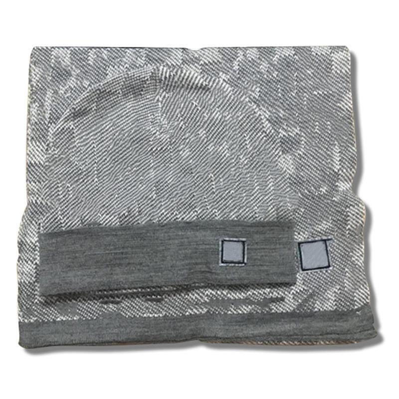 

New France fashion beanies hats bonnet winter beanie knitted wool hat plus velvet cap skullies Thicker mask Fringe hats man