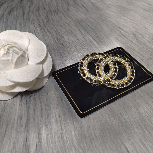 

Xiangjia / xiaoxiangfeng handmade chain Brooch tassel Brooch1