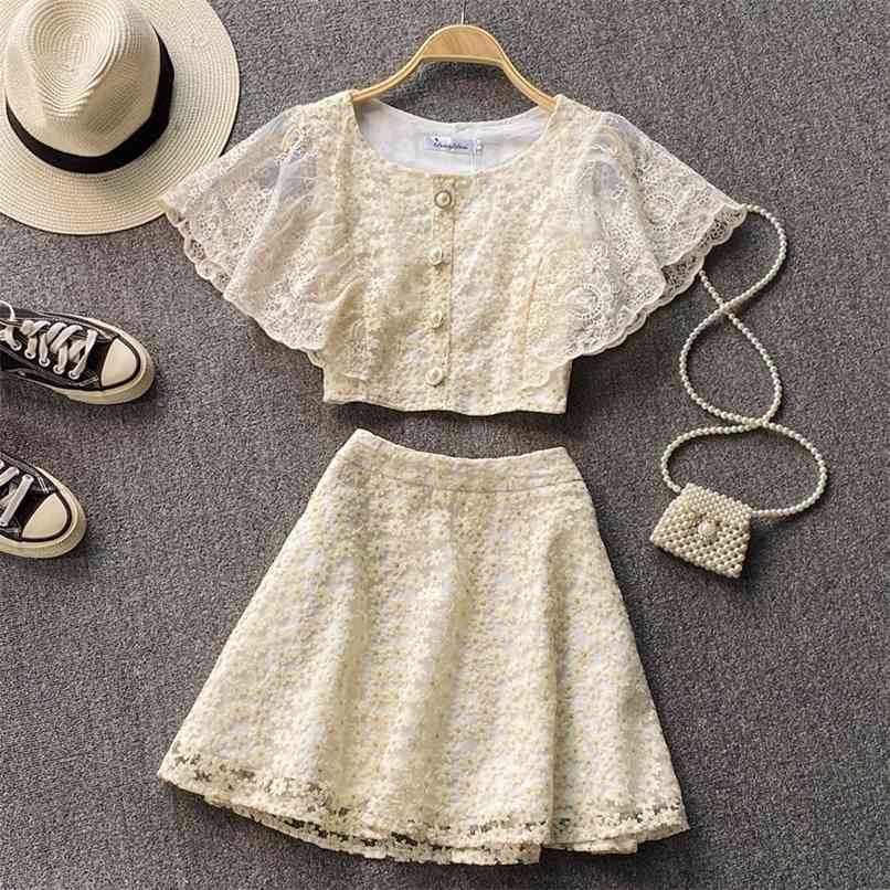 

Daisy Embroidered Lace Two piece set Women Summer Butterfly Sleeve Single-breasted Short Shirt Tops and A-line Skirt Suits 210602, Beige