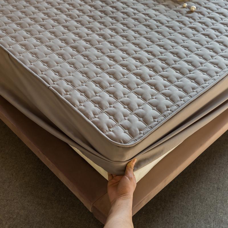 

Bed Fitted Sheet Style Mattress Protector Cover Quilted Thick Soft Pad Queen King Size With Elastic Band Resistant Sheets, Blue