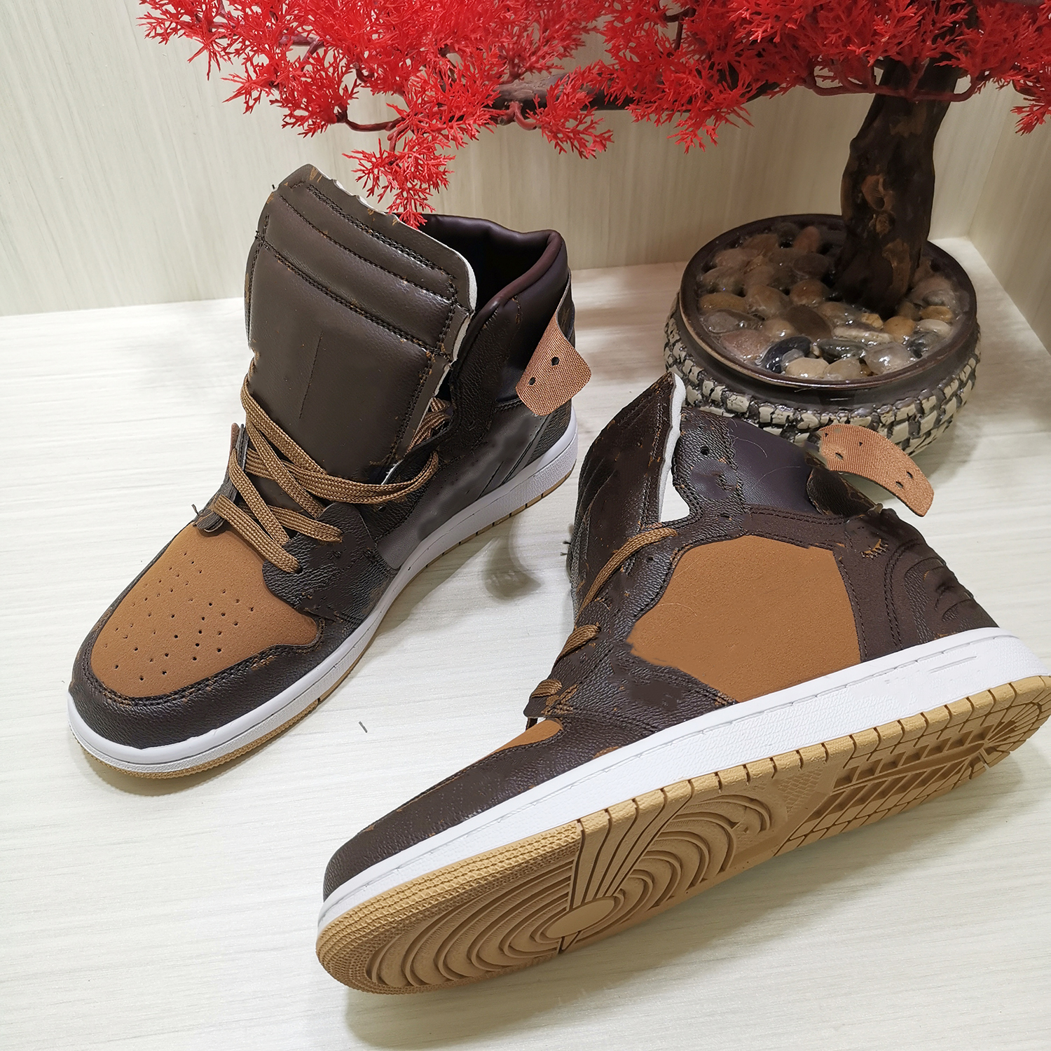 

2021 Chicago University Blue White 1s One Mens Basketball Shoes for men womens sports off Designer Sneakers Trainers, Buy separately without shipping