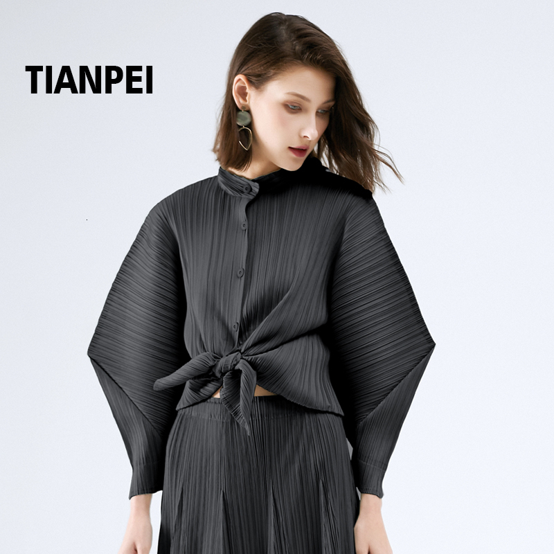 

2021 Pleated High Collar Shirt Summer and Autumn New Bat Long Sleeve Loose Jacket Cardigan Button Women W64x, Gray