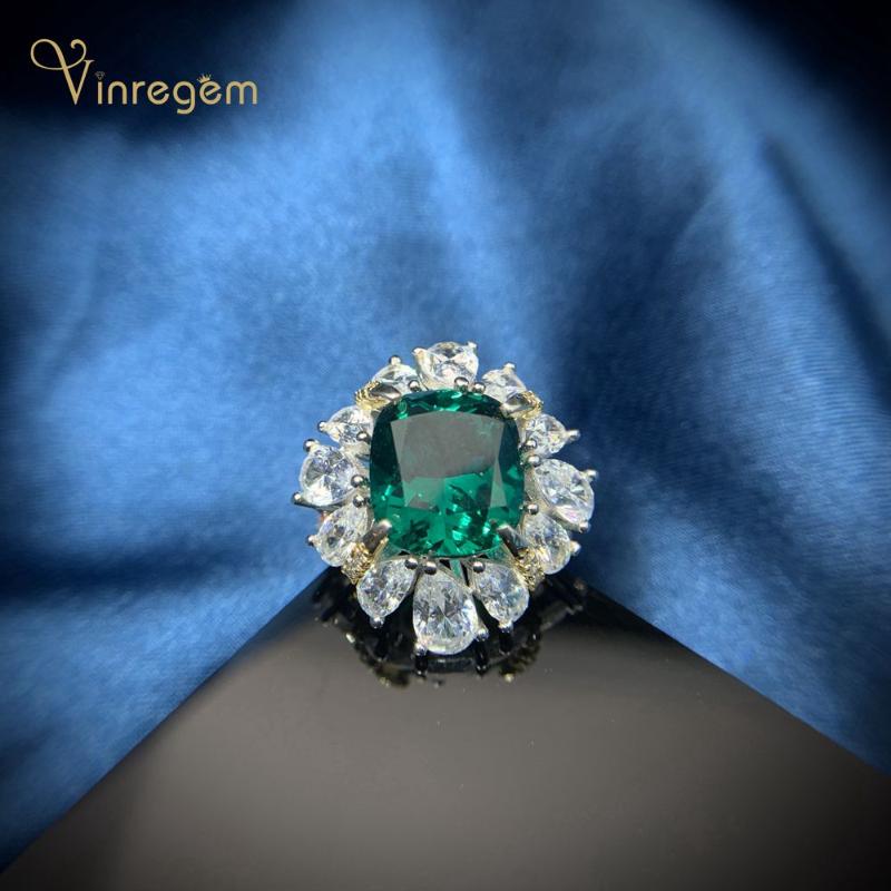 

Cluster Rings Vinregem 100% 925 Sterling Silver Created Moissanite Emerald Gemstone Wedding Party Engagement Luxury Women Jewelry Gifts, Golden;silver