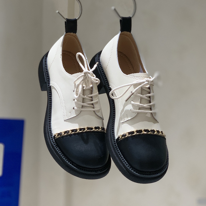 

Designer Women Low Heel Platform Martin Boots Luxurys Designers Shoes Paris Brand Vintage Fashion Loafers Leather Shoe Woman Weave Chian Ankle Boot High Quality, Black