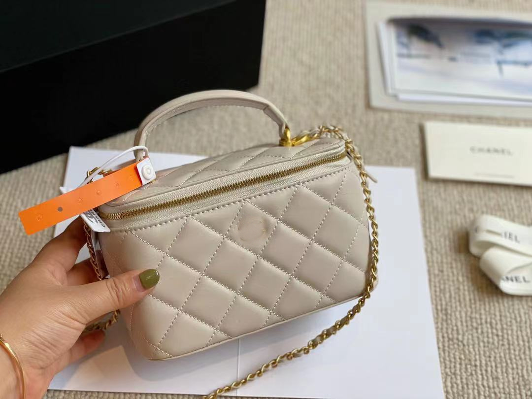 

Women Luxurys Cc,solds Bags Designers Purses Crossbody Channel Handbags The single shoulder bag Black white yellow size 18cm, Customized