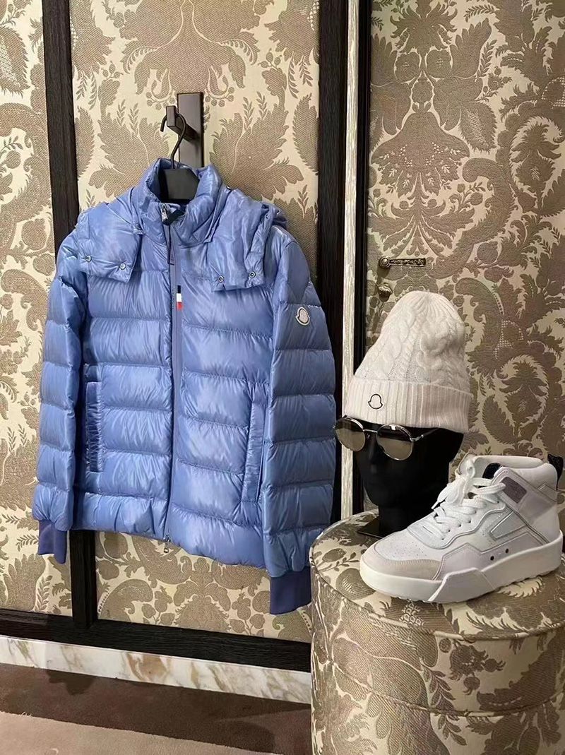 

Deisngers Mens Down Jackets Parkas Winter Monler Man Coat Luxurys Famous Brand Italy Italian 90% Goose Overcoat Hoodie Outwear Coats Jacket Top version High Quality, Contact us