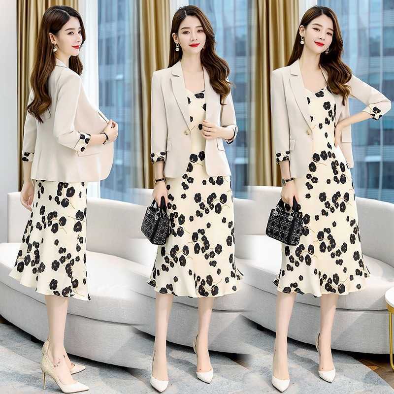 Two Piece 2021 Spring and Autumn Temperament Suspender Skirt with Underlay Women&#039;s Wtern Style Age Reducing Suit-image-702227291