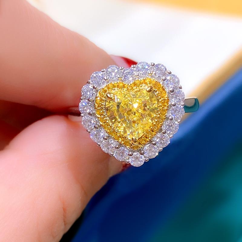 

Cluster Rings Jewelry 925 Silver Heart-Shaped 7*7 Yellow Diamond Group Inlaid Zircon, Gift Ring For Girlfriend