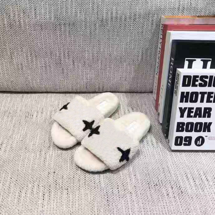 

Top quality Fashion slipper Men Women Sandals Designer Shoes Luxury Slide Summer Wide Flat Slippery Slideshow Flip Flop Flower Box Size 35-44.G118