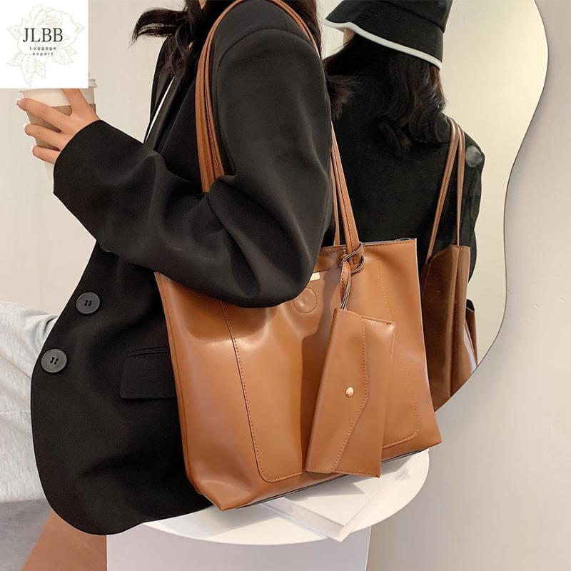 

Large Capacity Shoulder Bags for Women Design Women's Handbag Female Travel Lady Hand Bag PU Leather Shopper Bag, Black