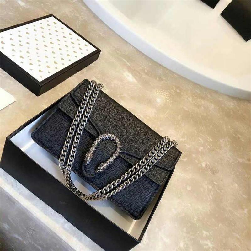 

2020 brand fashion luxury designer bags Simple retro atmosphere chain pack elegant understated shoulder bag messenger bag, Black
