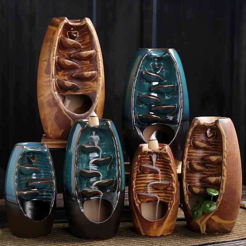 

Large leftward and rightward backflow kiln turns blue creative home furnishing incense burner