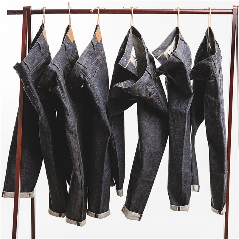 

MADEN Mens 15oz Raw Selvedge Denim Jeans Regular Straight Fit Japanese Style Unwashed Jeans 210317, Model 1