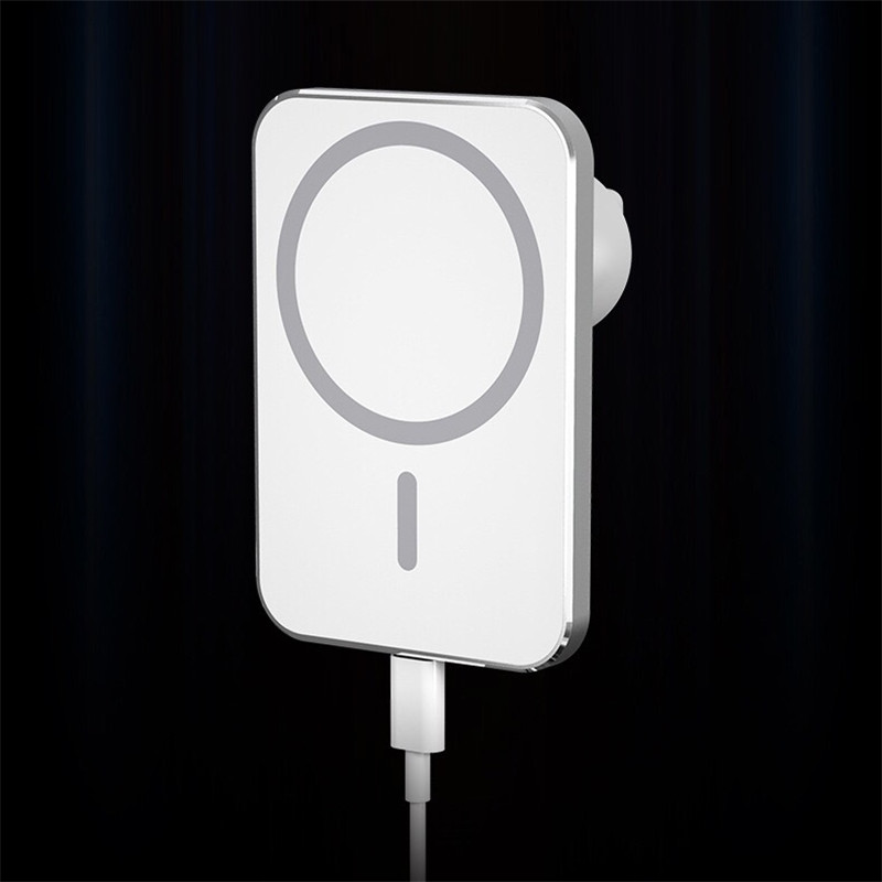 

Magnetic Car Wireless Charger for iPhone 12 Pro Max iPhone 12 Mini 15W Fast Charging Car Holder with Retail Box