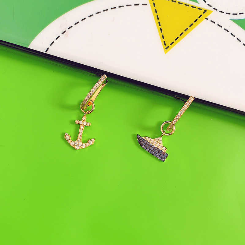 

HEF jewelry original Mini cruise Earrings women's small chic asymmetric Earrings 925 Silver
