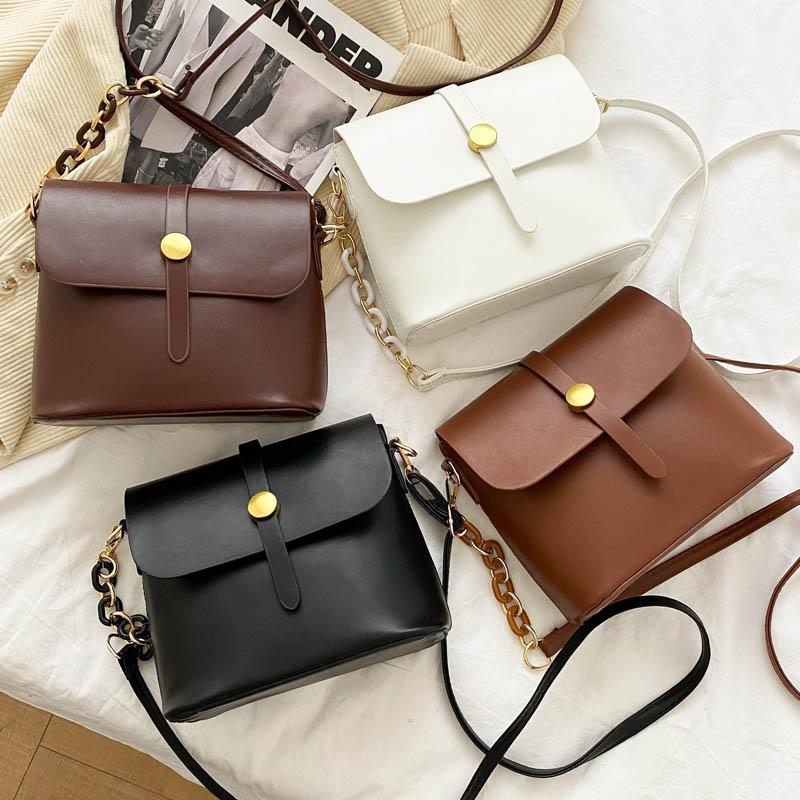 

Mini Women Bucket Bag Flap Small Shoulder Bag 2021 Designer Crossbody Bags Women Solid Color Clutches Pouch Fashion Handbag, Light brown