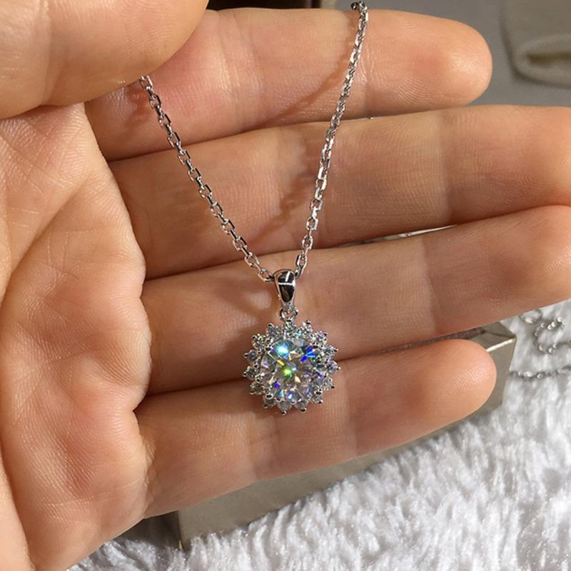 

Pendant Necklaces CAOSHI Exquisite Round Cut Cubic Zirconia Necklace For Women Bridal Wedding Neck Jewelry Daily Collocation Wholesale