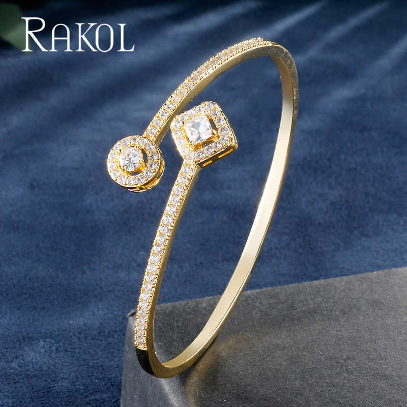 

Rakol Exquisite Water Drop Pave Zirconia Crystal Cuff Bracelet for Women Wedding Party Prom Dress Luxurious Jewelry Rbp2193t Q0719