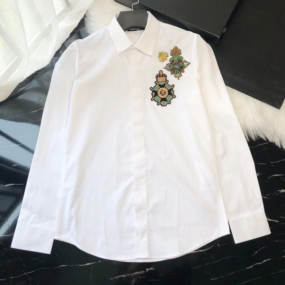 

2021 New Algodo Dos Homens Vestido Camisa Masculina Ombro Esquerdo Bordado Distintivo Escudo De Alta Qualidade Magro Ajuste Camisas Ma0g, White