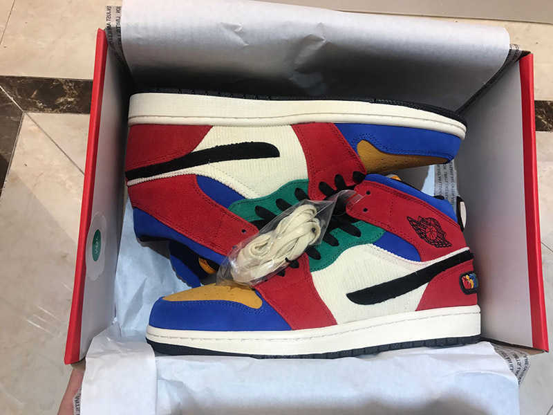 

Great Blue The x 1 Mid Fearless Brown Red Men Basketball Sports Shoes 1s BTG suede corduroy Men Athletic SneakersJER2, White-red