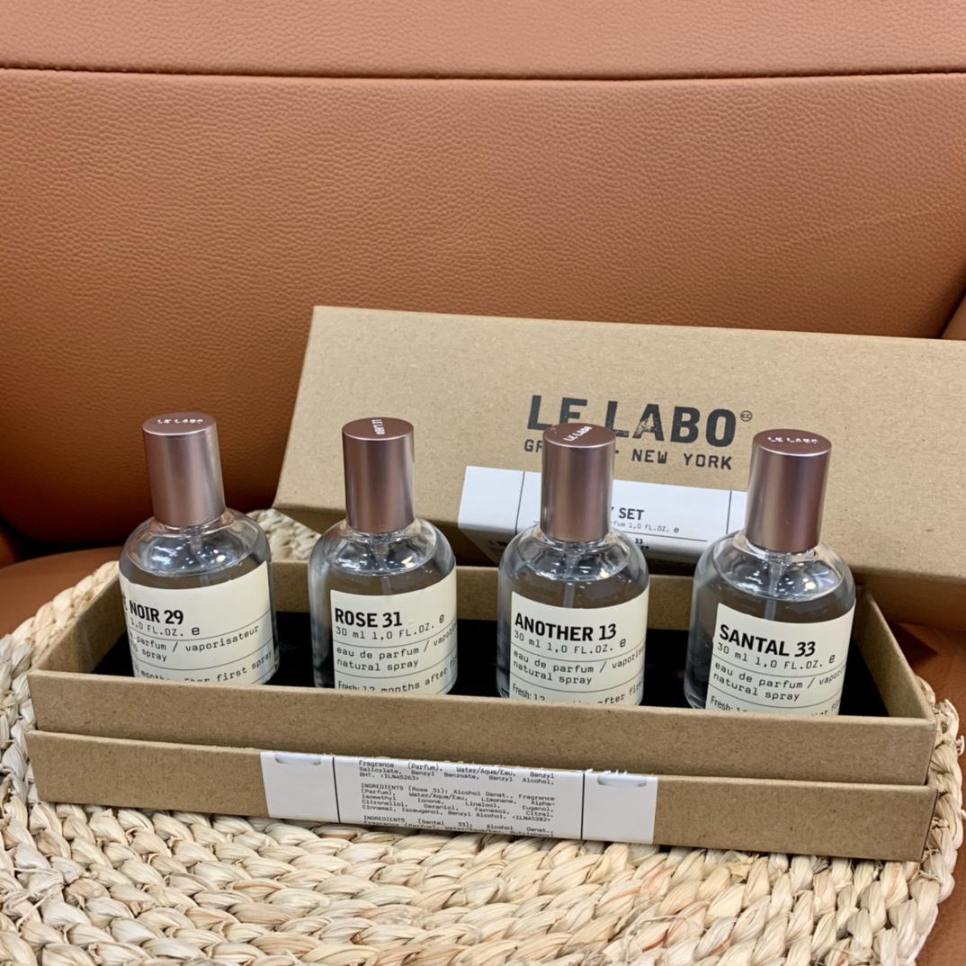 

Le Labo Perfume Gift set 4 bottles 30 ml Santal 33 ROSE 31 ANOTHER 13 THE NOIR 29 Eau De Parfum Lasting Fragrance wholesale cologne parfumes