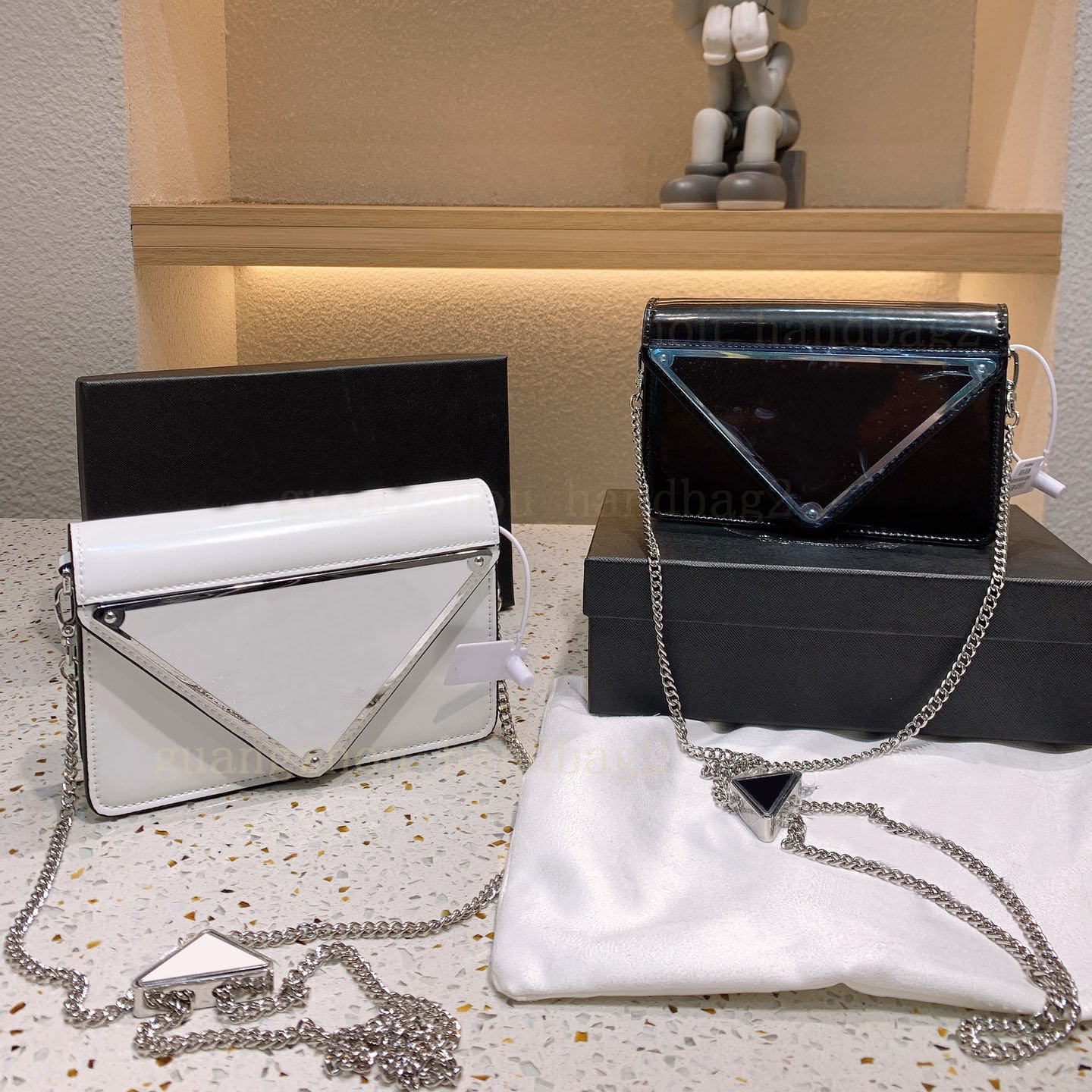 

Designer Bags Italy Brand Spazzolato Mini Borse Shoulder Bag High Quatity Genuine Leather Evening Bags Fashion Women Handbags Luxury Waist Clutch, Color1