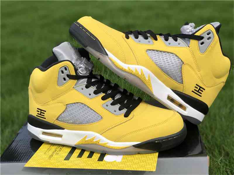 

2021 Authentic 5 Tokyo 23 Athletic Shoes Man Varsity Maize Anthracite Wolf Grey Black 2011 Release Yellow Japan Tokyo Limited Sports With Box