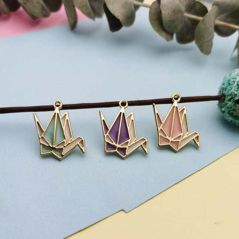 

30pcs Cute Make A Wish Crane Enamel Charms Pendants Gold Tone Metal Charms Fit Jewelry DIY Accessories Earring Floating Handmade