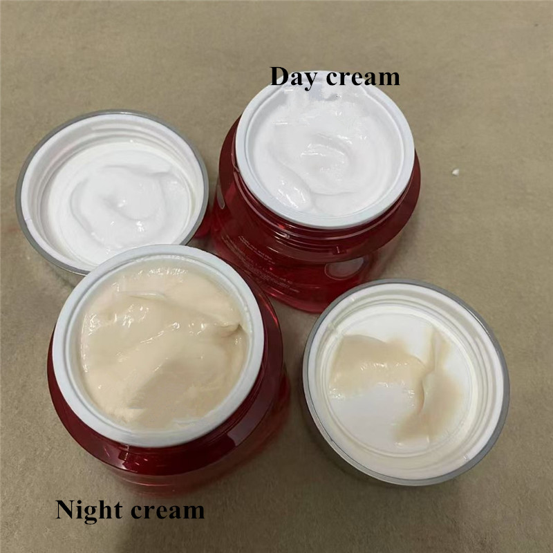 

Brand Face cream Moisturizer Nutritious Night and Day Pomegranate Cream 50ml