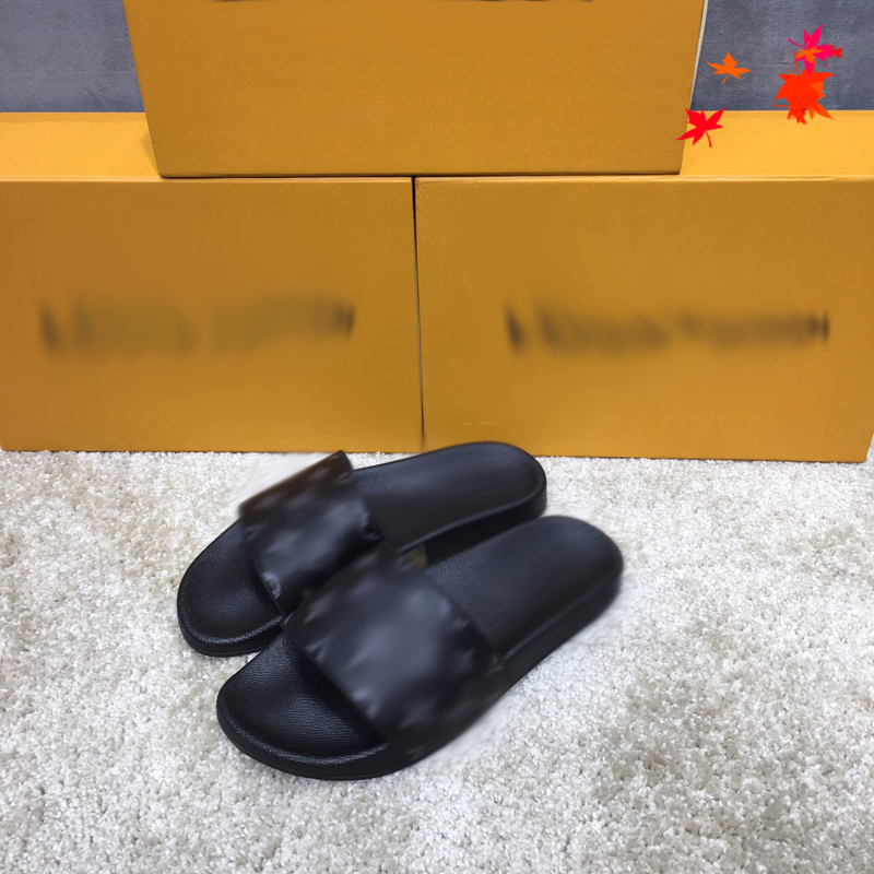 

2021 Designer luxurys slippers men sandals fashion beach shoes flip flops flat non-slip classical hole slipper with box size 39-45 -G150, Black