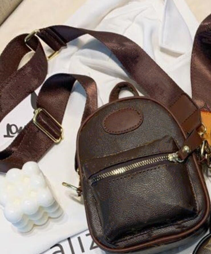 

Brand Day Packs Women Shoulder Bags Ladies Handbag Messenger Famous Brand Small Snapshot Camera Crossbody Double Letter printing, Brown