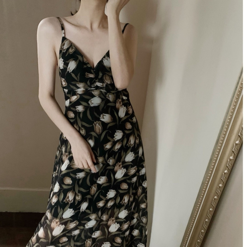 

WOMENGAGA Summer Tank Bottom Long Dress Vintage V-neck Small Fresh Floral es Korean Women QVHK 210603, Black