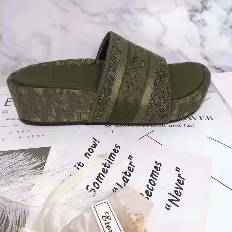 

Luxury designer knit striped sandals shoes platform summer slipper outdoor beach woman alphabet slippers N14, Red;white