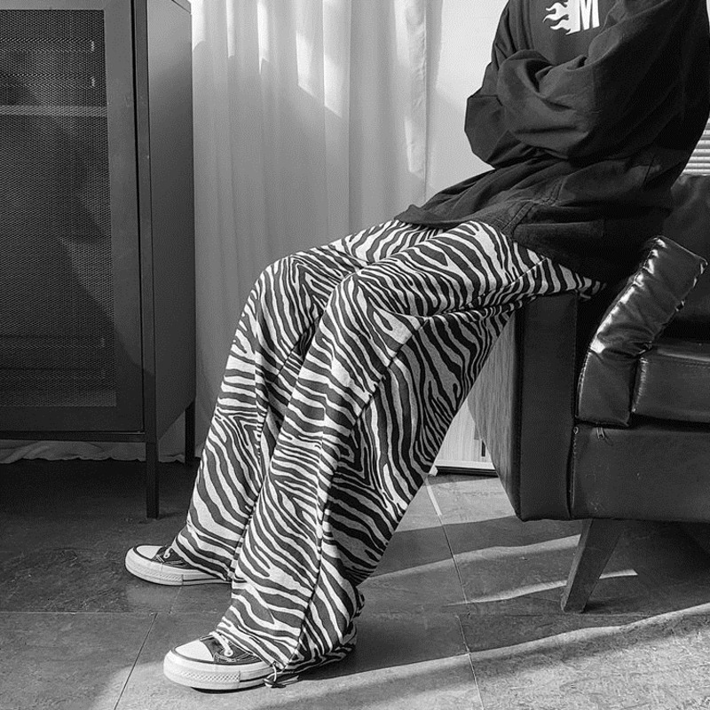 

2021 New Spring Leopard Men's Fashion Retro Casual Men Streetwear Korean Loose Hip-hop Wide-leg Pants Mens Trousers -2xl Ciwt, Picture color